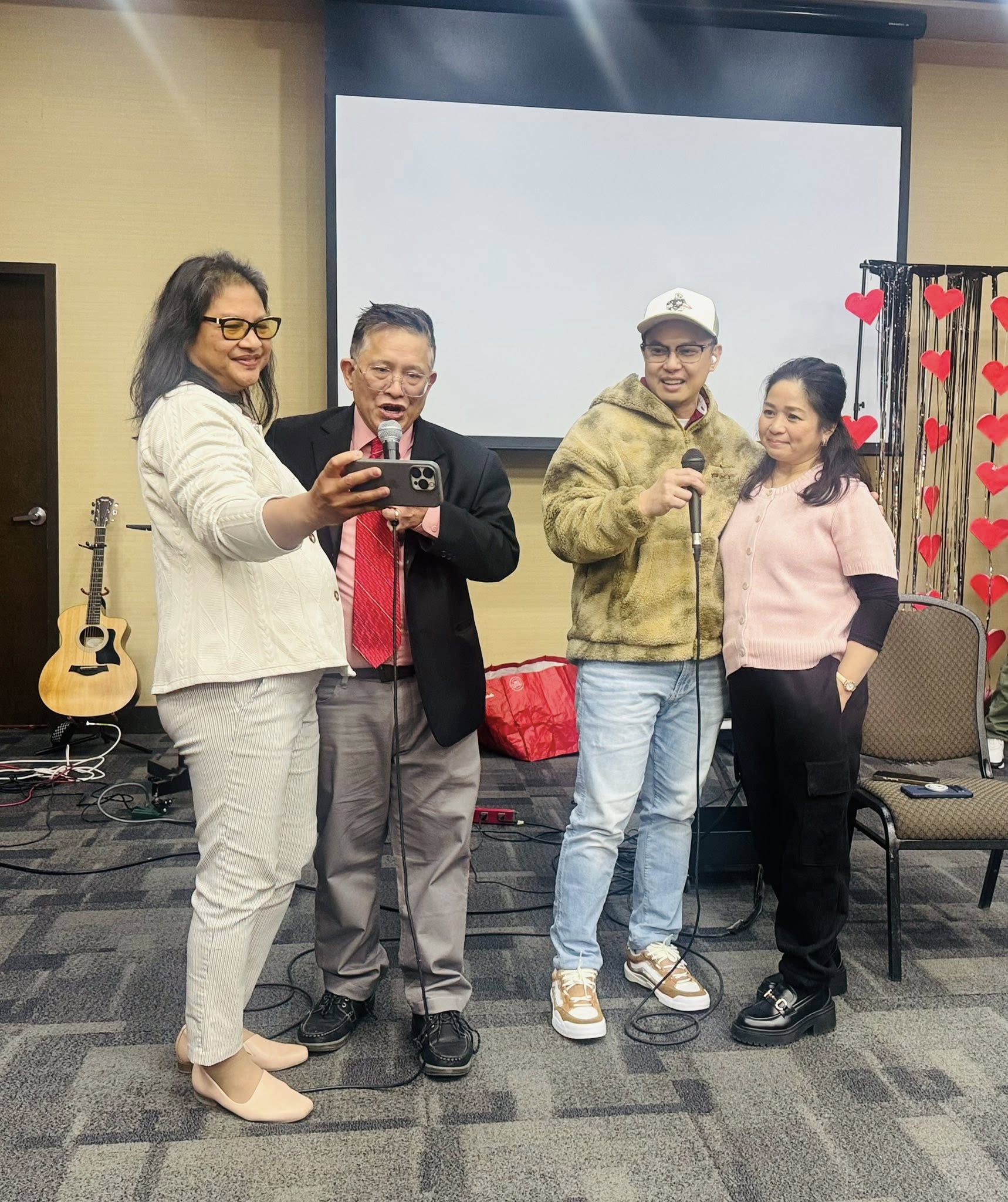 Online Bible teaching and digital ministry outreach